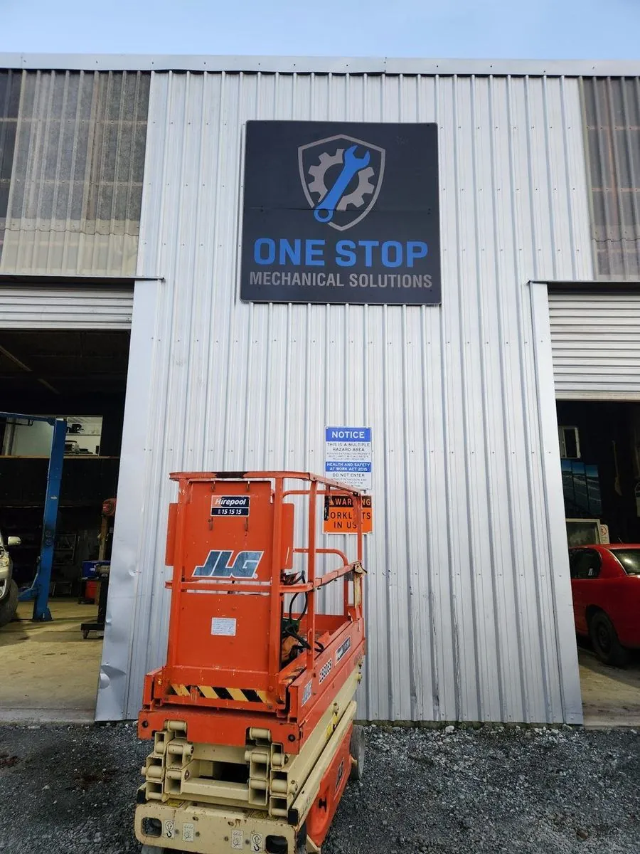 The One Stop Mechanical signage and workshop bays at Te Kamo, Whangārei